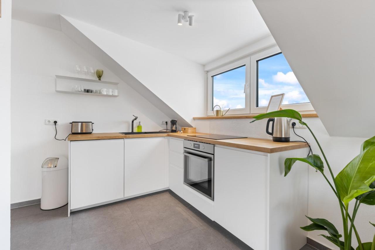 Casa Verde: Kueche, Tv, Nespresso, Im Gruenen Starnberg Kültér fotó