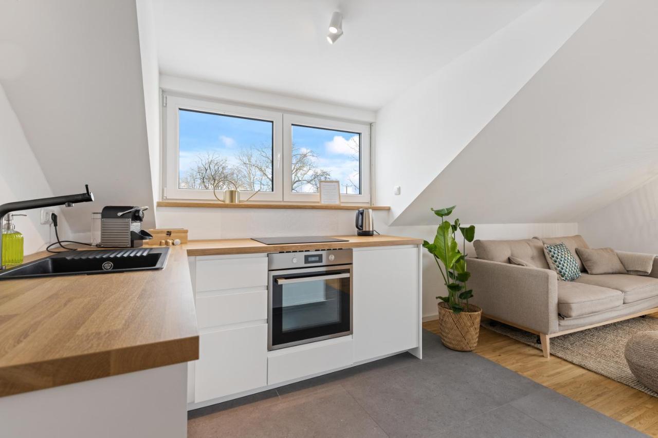 Casa Verde: Kueche, Tv, Nespresso, Im Gruenen Starnberg Kültér fotó